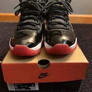 Air Jordan Bred 11